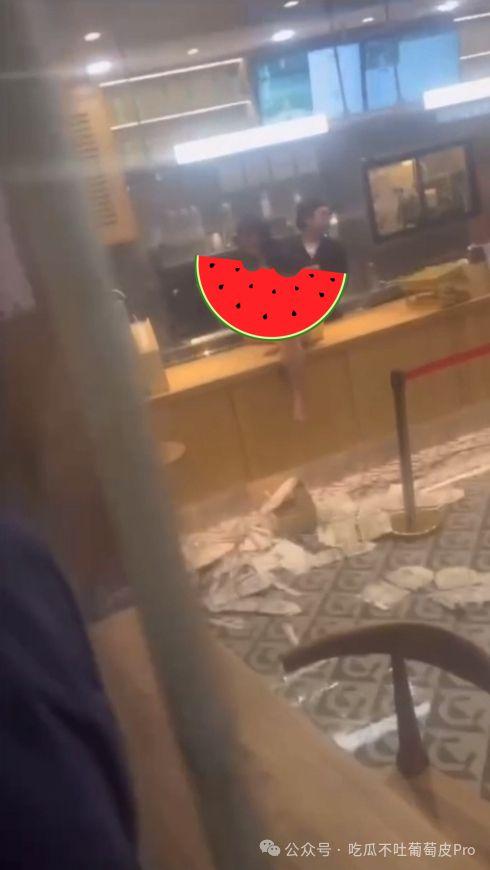 奶茶店吃瓜群众视频,揭秘日常趣事瞬间