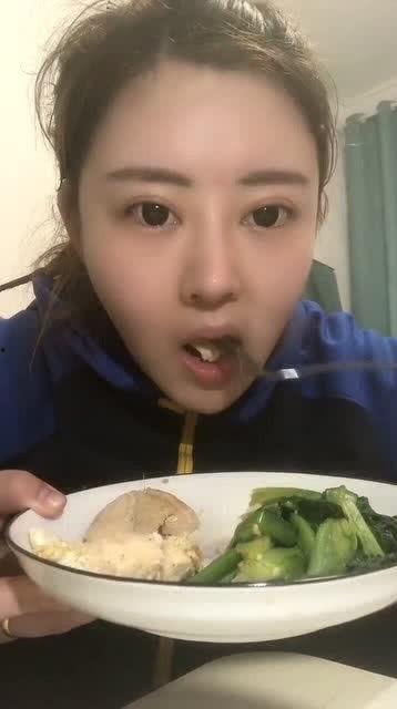 吃瓜的视频怎么配音乐呢,打造趣味十足的音乐氛围