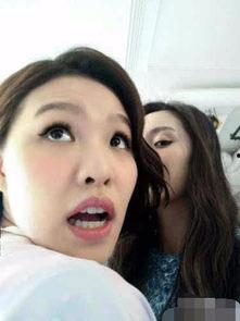 皱眉红脸吃瓜视频,皱眉红脸吃瓜，揭秘视频背后的故事